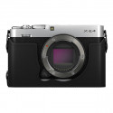 Fuji X-E4 Silver cuerpo