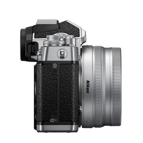 Nikon Z fc  Silver +DX 16-50 VR + SD 64Gb