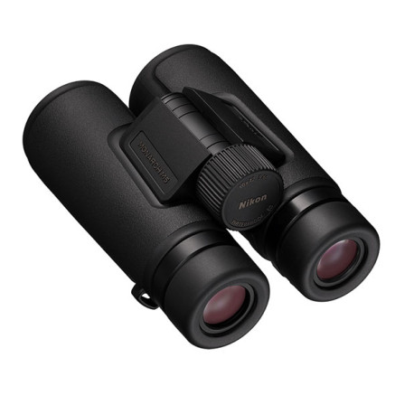 Nikon Monarch M5 10X42