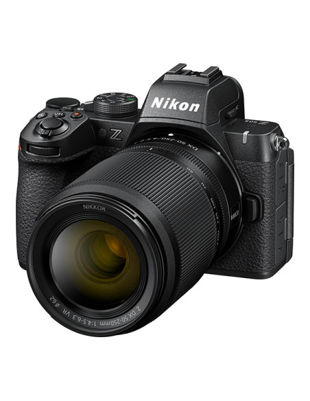Nikon Z 50II + Z DX 16-50mm f/3.5-6.3 VR +Z DX 50-250mm f/4.5-6.3 VR
