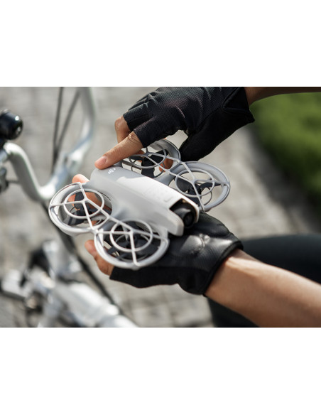 Pack DJI Neo Motion Vuela Más ( Gafas y mando Motion controler) )