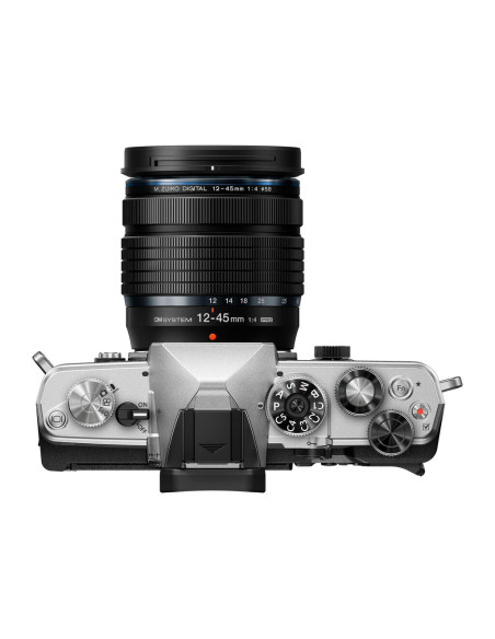OM SYSTEM OM-3 +12-45mm f4 PRO