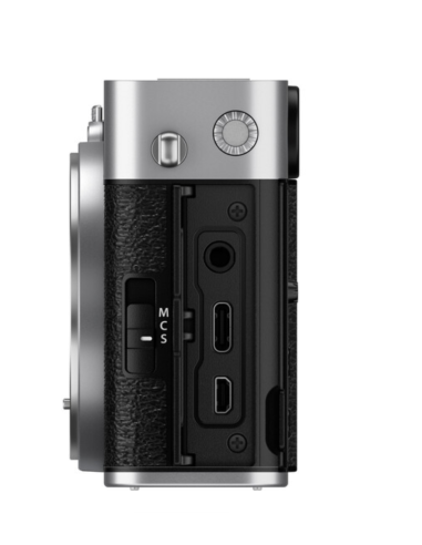 Fujifilm X-E5 Silver + XF23mmF2.8 R WR Fujifilm X-E5 Silver + XF23mmF2.8 R WR