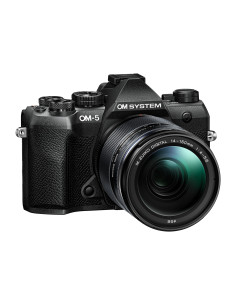 TEM OM-5 MK II Black + Objetivo 14-150mm 4-5,6 2