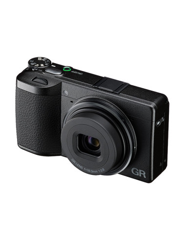 Cámara Ricoh GR IV HDF