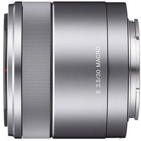 Sony E 30 mm f3,5 Macro Sony E 30 mm f3,5 Macro